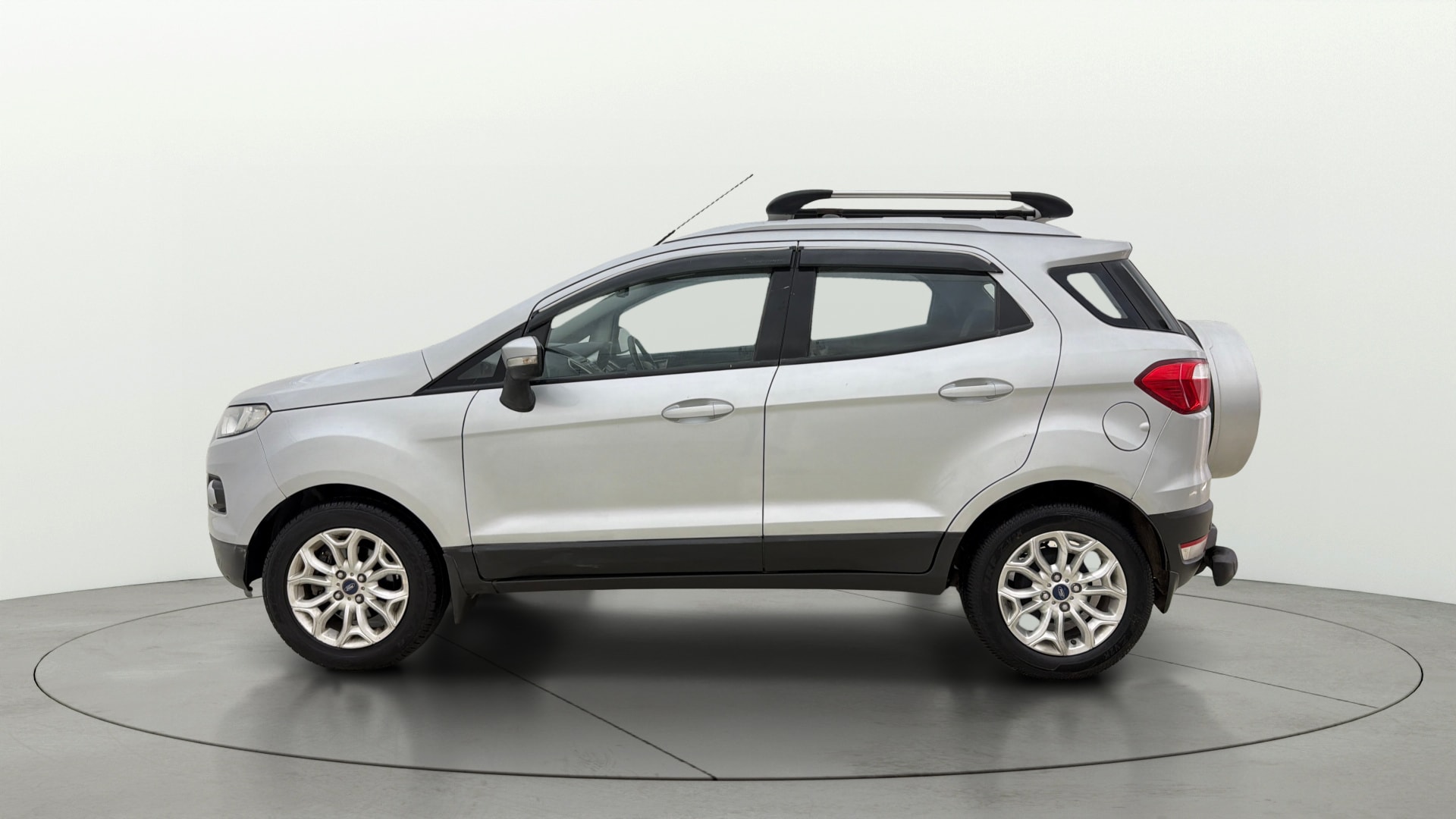 View 2015 Ford EcoSport 1.5 TDCi Diesel Ambiente BS IV Image 5 Used 2015 Ford EcoSport 1.5 TDCi Diesel Ambiente BS IV Image 5