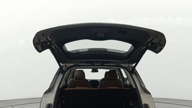 View MG Hector Plus Image 33 Used MG Hector Plus Image 33