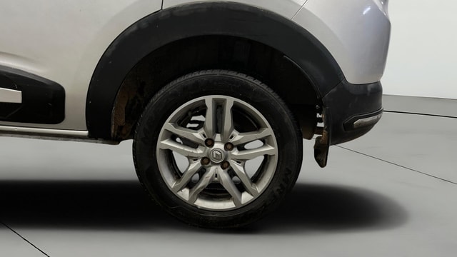 View Renault Triber Image 7 Used Renault Triber Image 7