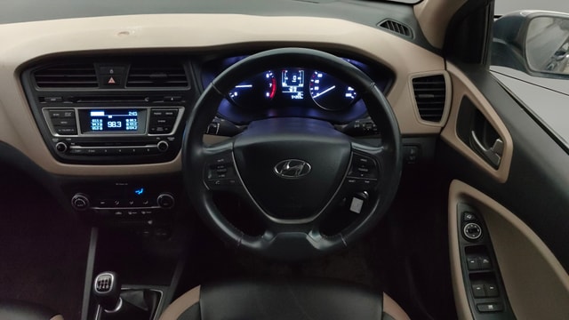 View Hyundai Elite i20 Image 20 Used Hyundai Elite i20 Image 20