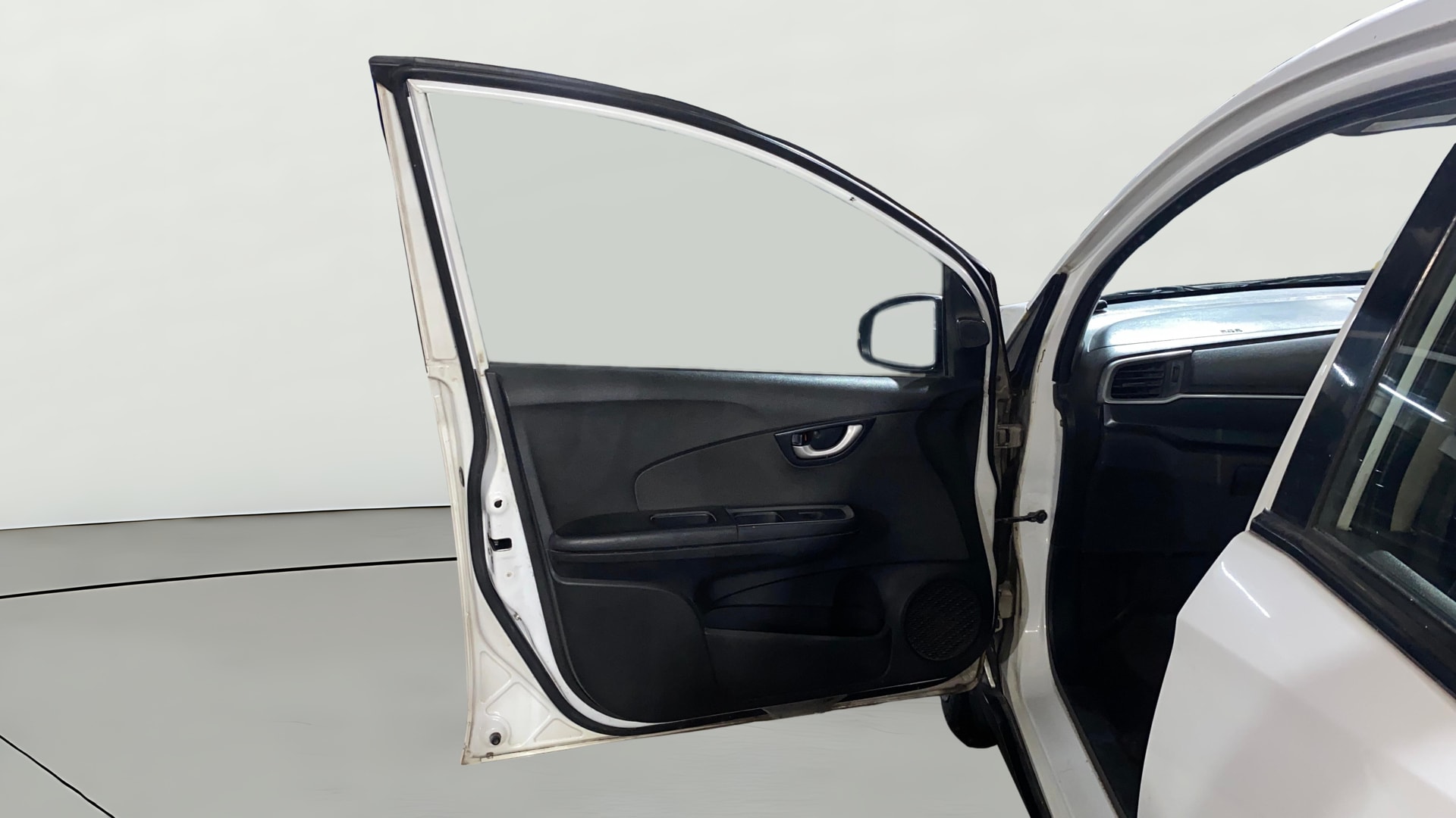 View 2017 Honda BR-V E Diesel Image 31 Used 2017 Honda BR-V E Diesel Image 31