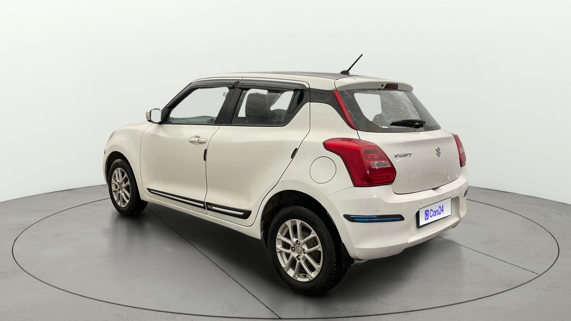 View 2022 Maruti Suzuki 1000 Base Variant Image 2 Used 2022 Maruti Suzuki 1000 Base Variant Image 2