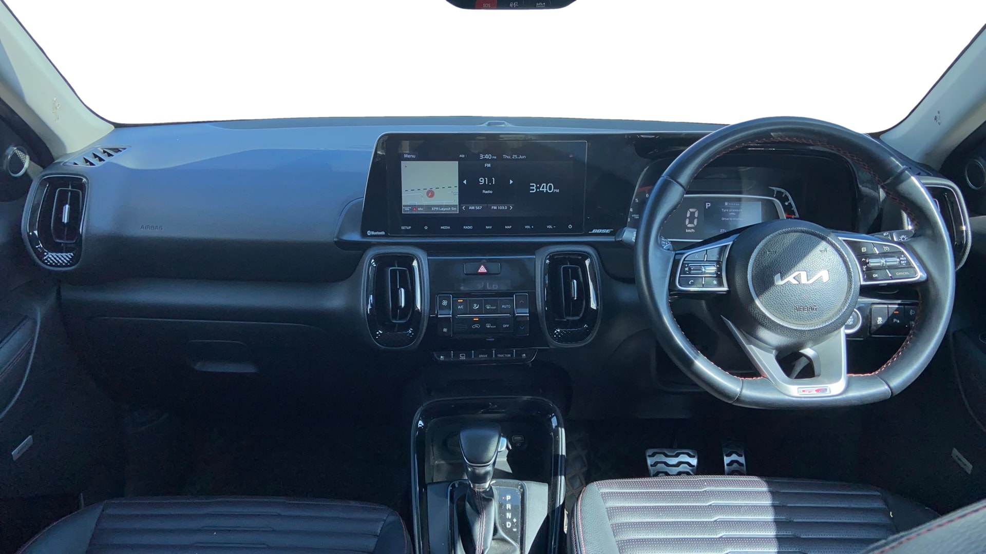 View 2022 Kia Sonet GTX Plus AT Diesel Image 16 Used 2022 Kia Sonet GTX Plus AT Diesel Image 16
