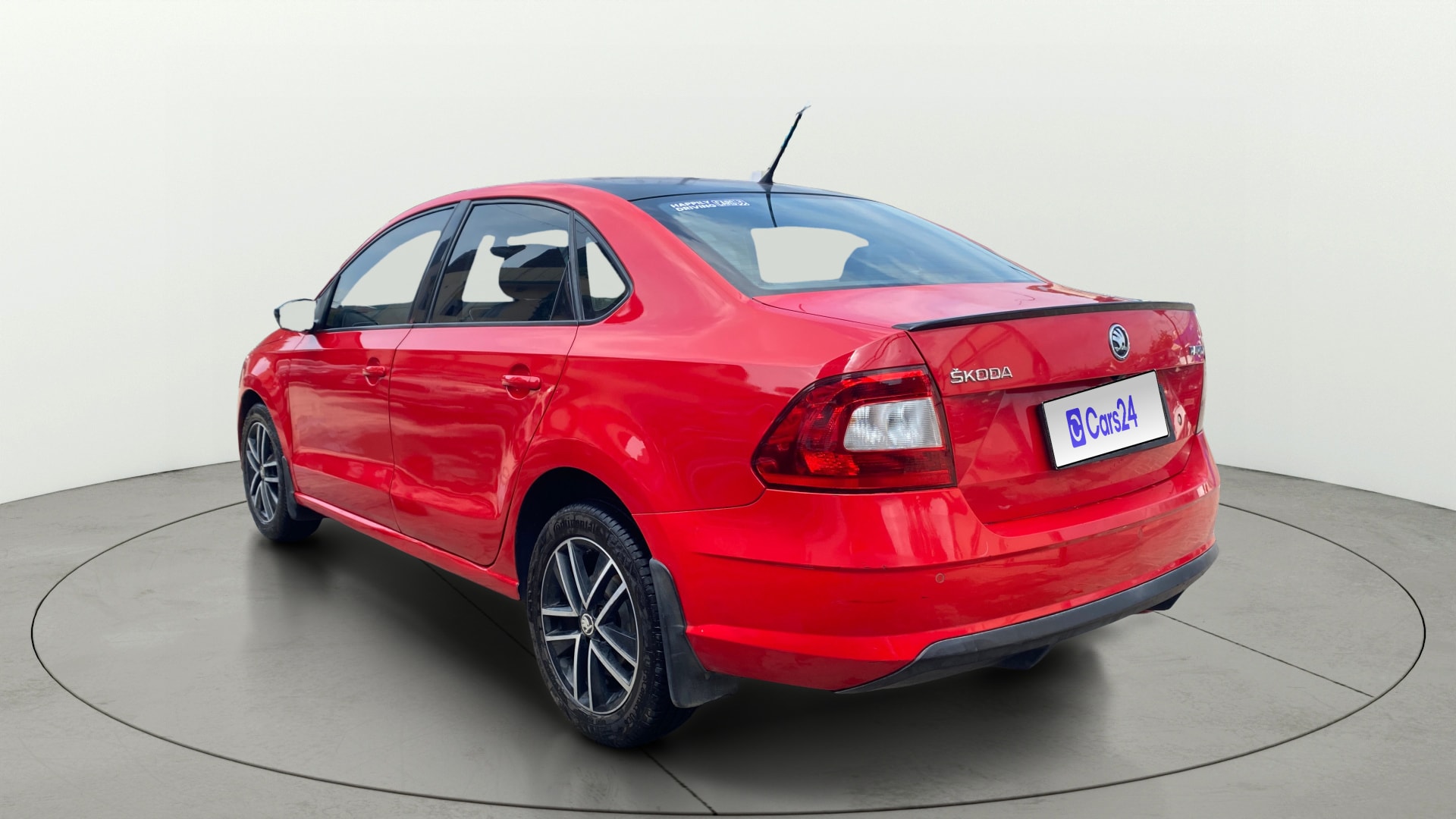 View 2018 Skoda Rapid 1.5 TDI CR Style AT BS IV Image 2 Used 2018 Skoda Rapid 1.5 TDI CR Style AT BS IV Image 2