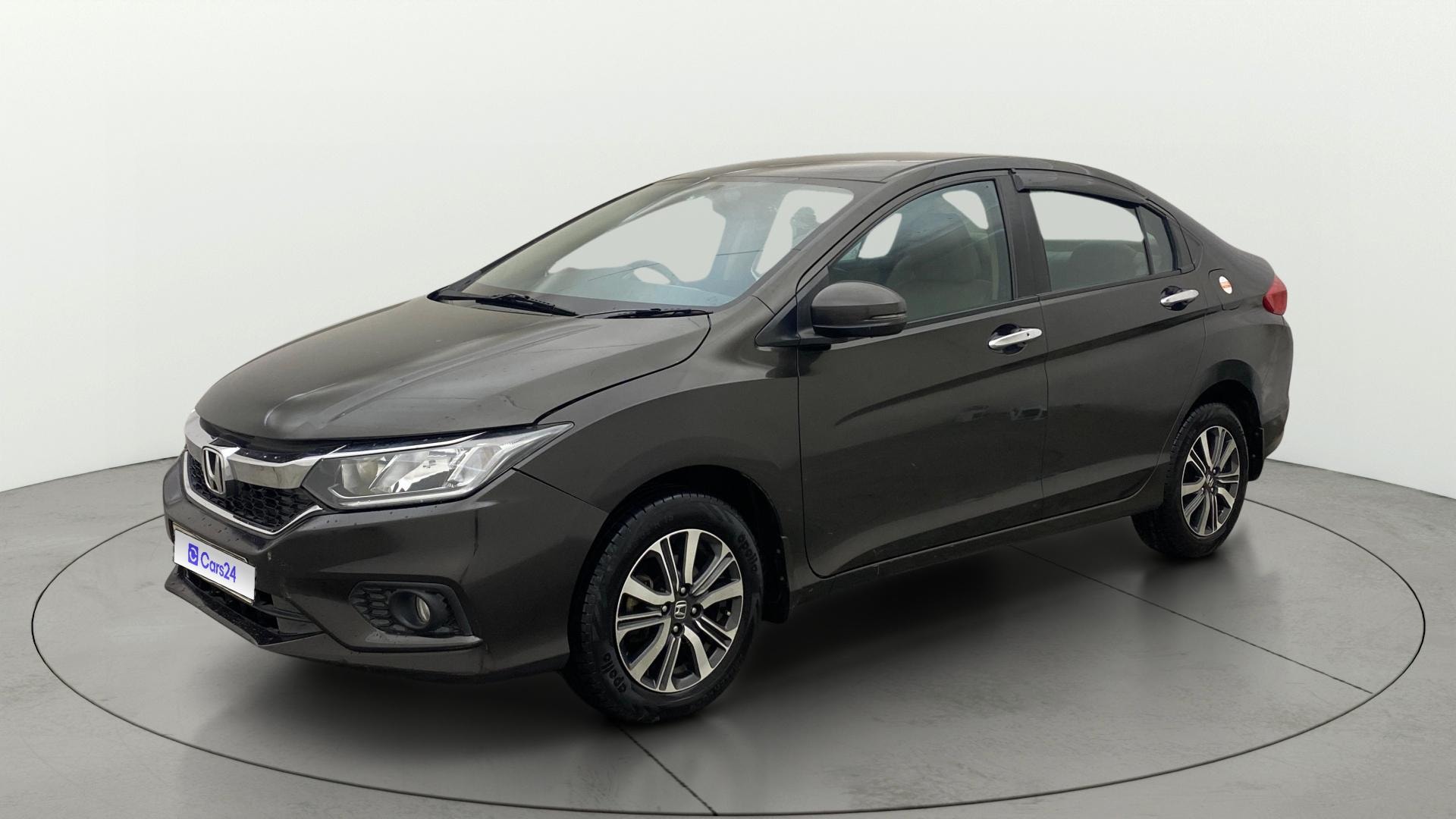 View 2017 Honda City ZX MT Diesel Anniversary Edition Image 37 Used 2017 Honda City ZX MT Diesel Anniversary Edition Image 37