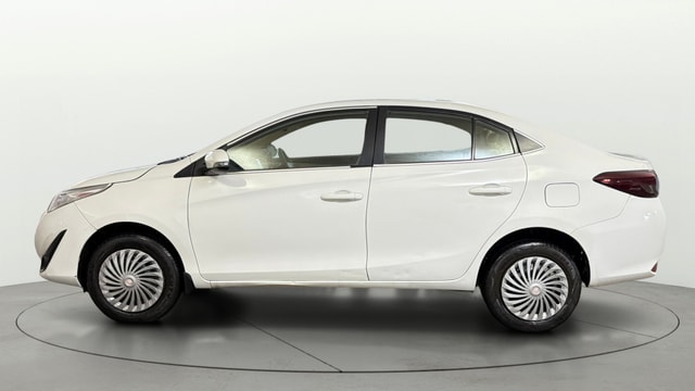 View Toyota Yaris Image 5 Used Toyota Yaris Image 5