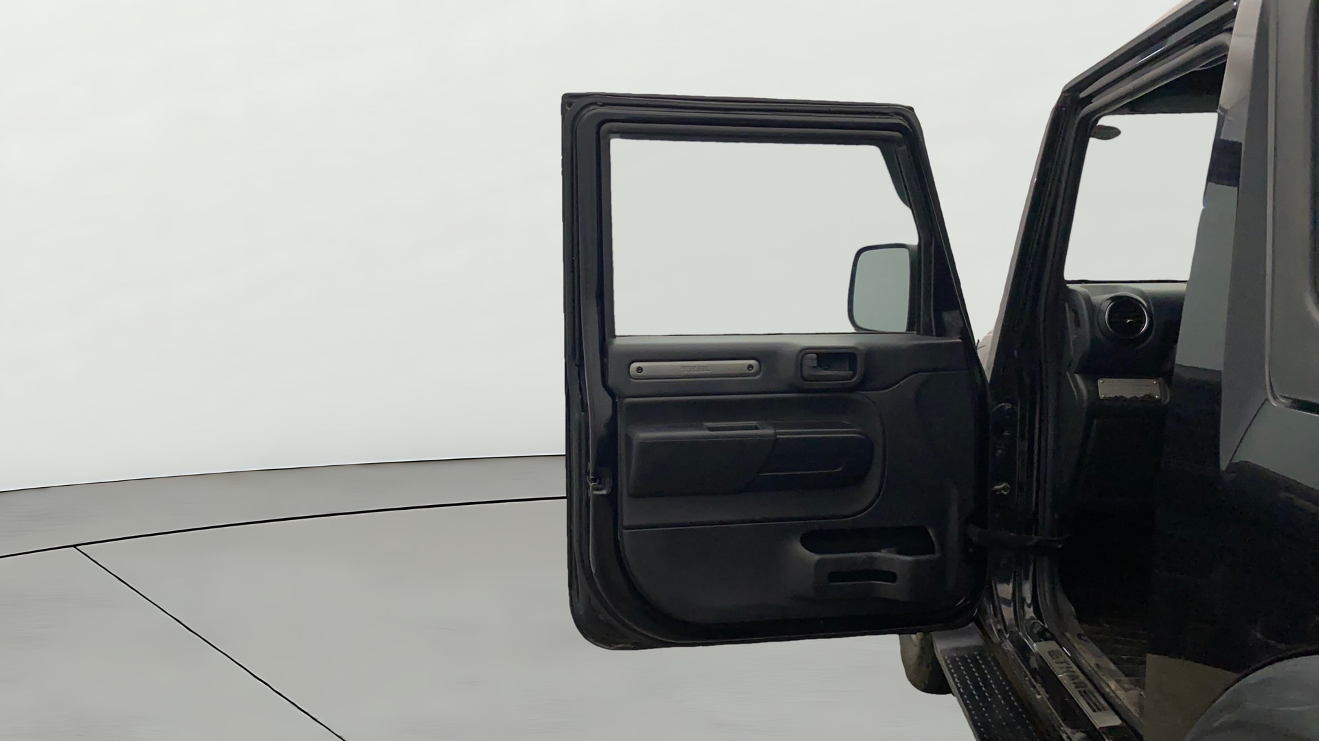 Used 2023 Mahindra Thar Used 2023 Mahindra Thar