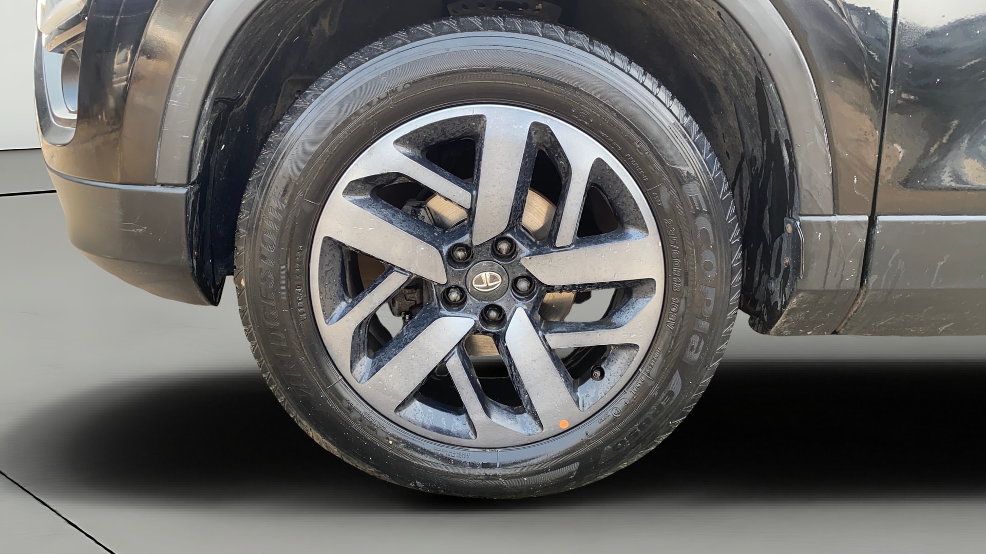 View 2022 Tata Harrier XE Image 35 Used 2022 Tata Harrier XE Image 35