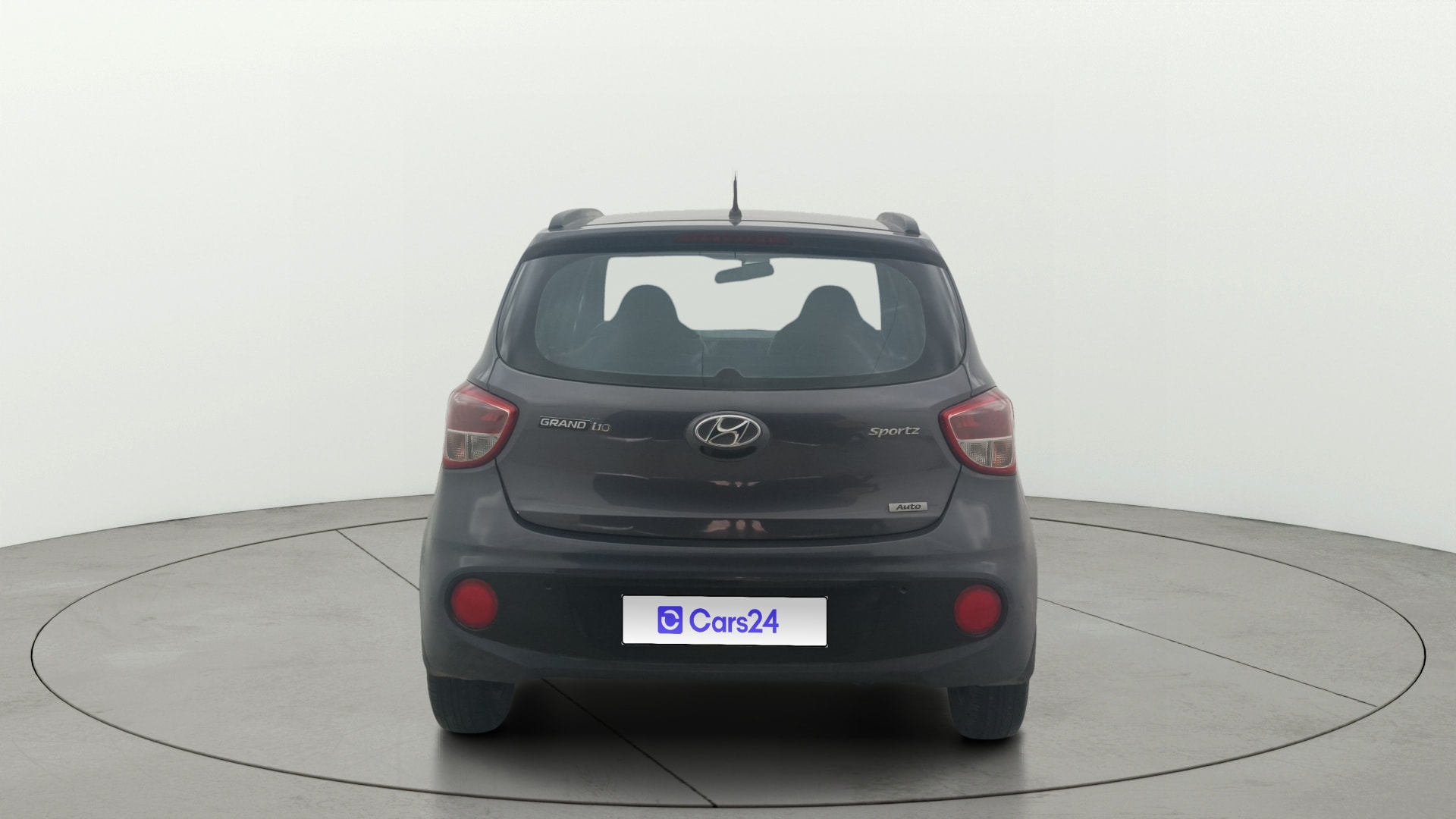 View 2017 Hyundai Grand i10 1.2 Sportz AT Petrol Image 39 Used 2017 Hyundai Grand i10 1.2 Sportz AT Petrol Image 39