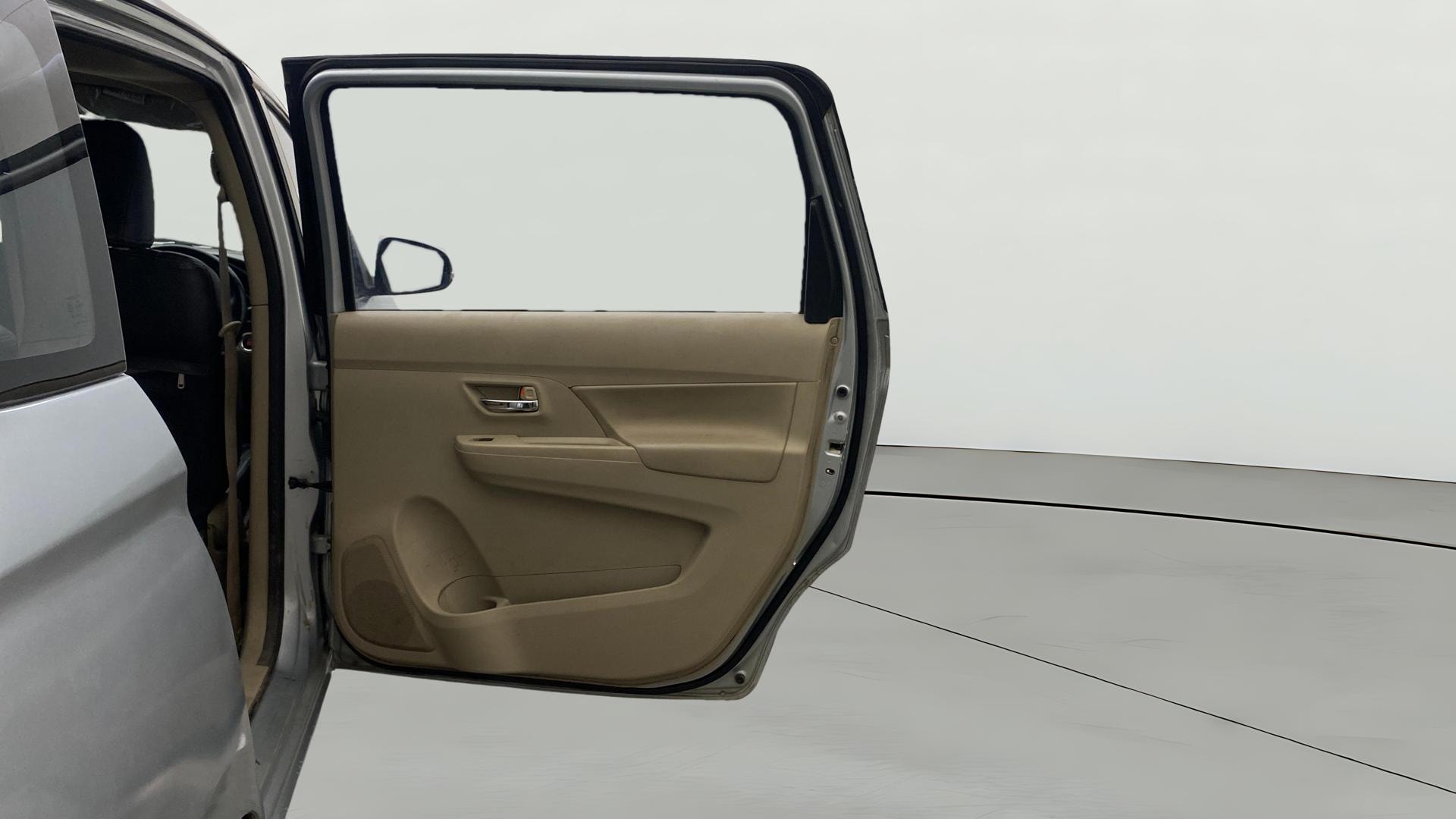 View 2023 Maruti Suzuki 1000 Base Variant Image 7 Used 2023 Maruti Suzuki 1000 Base Variant Image 7