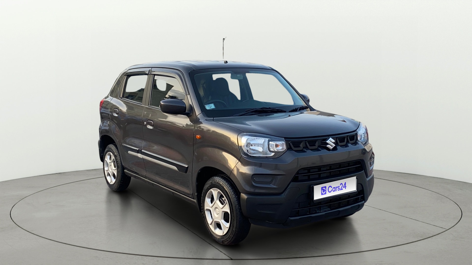 View 2023 Maruti Suzuki 1000 Base Variant Image 35 Used 2023 Maruti Suzuki 1000 Base Variant Image 35