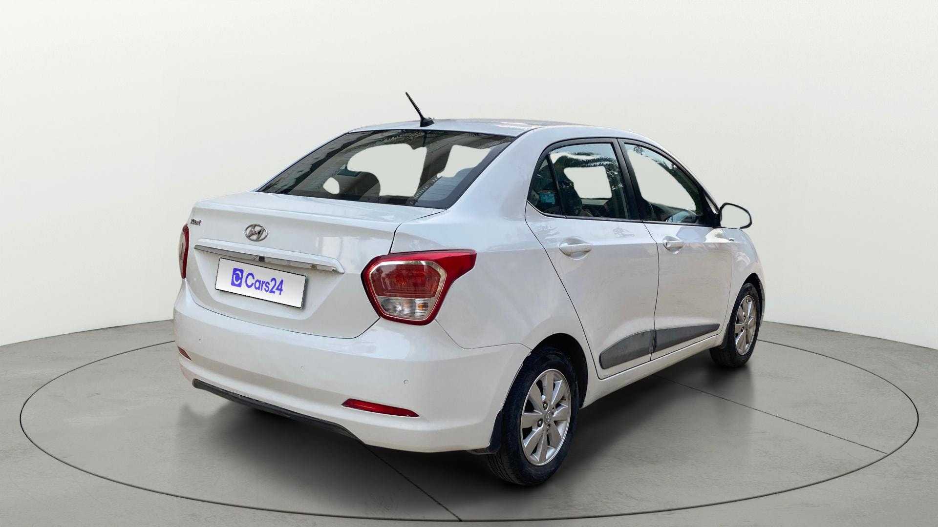 View 2014 Hyundai Xcent E Petrol Image 42 Used 2014 Hyundai Xcent E Petrol Image 42