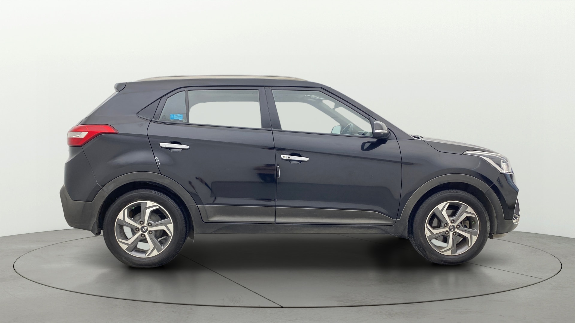 View 2019 Hyundai Creta 1.4 E Diesel Image 9 Used 2019 Hyundai Creta 1.4 E Diesel Image 9