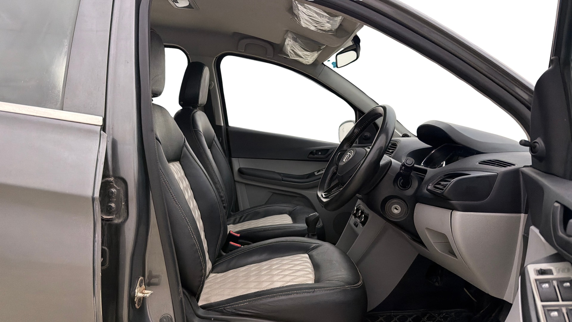 Used 2022 Tata Tiago Used 2022 Tata Tiago