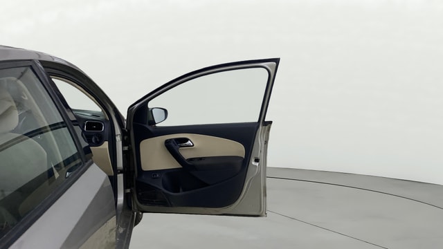 View Skoda Rapid Image 43 Used Skoda Rapid Image 43
