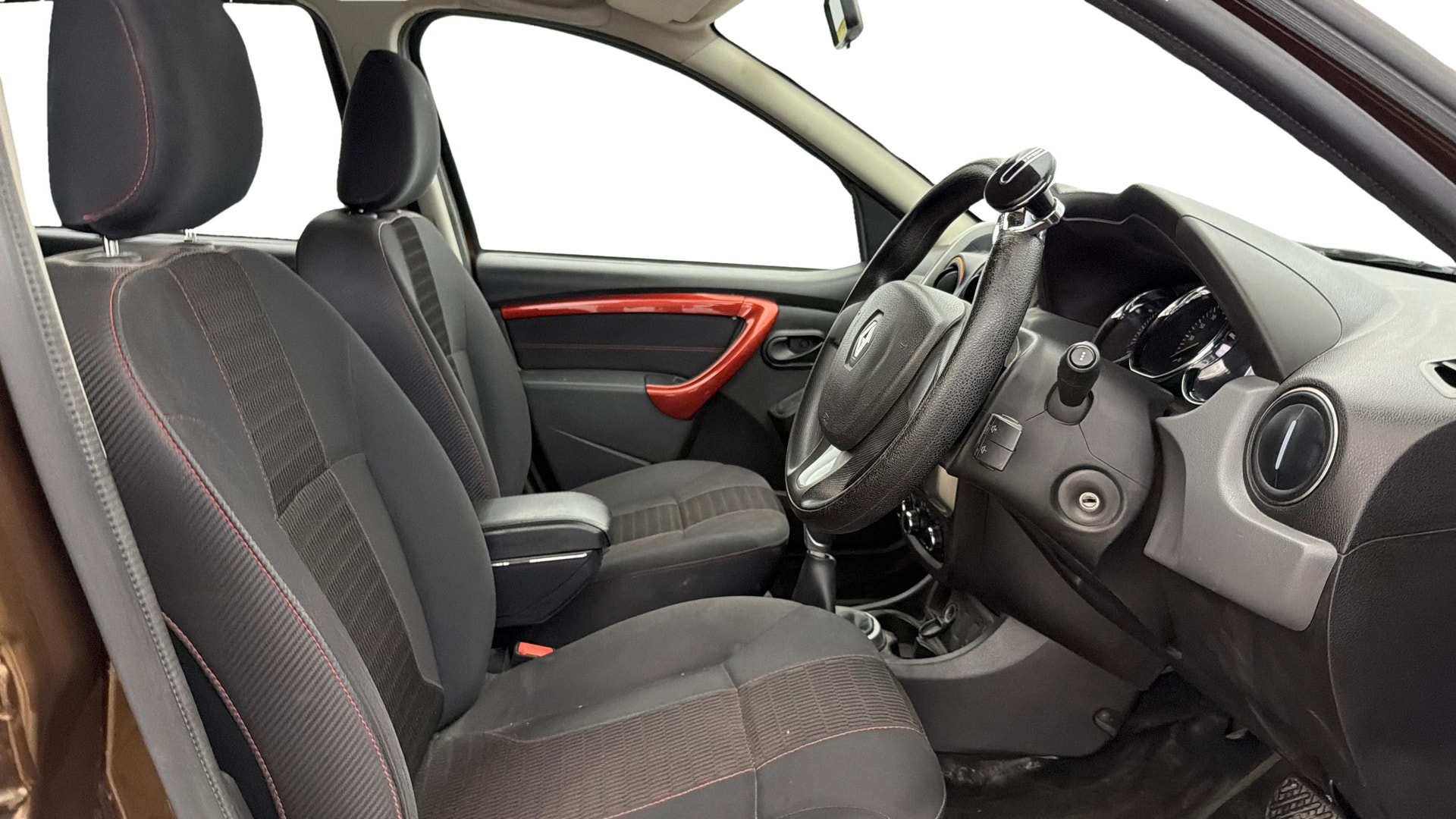 View 2018 Renault Duster Petrol RxS CVT Petrol Image 25 Used 2018 Renault Duster Petrol RxS CVT Petrol Image 25