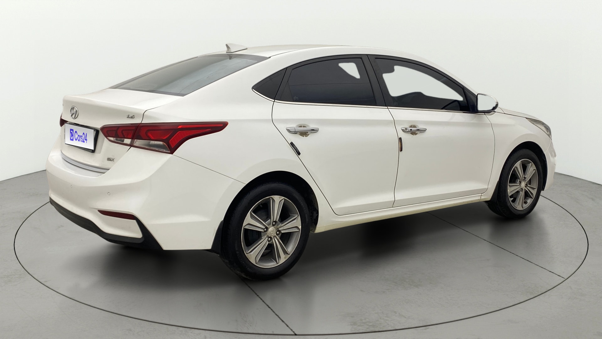 Used 2019 Hyundai Verna Used 2019 Hyundai Verna
