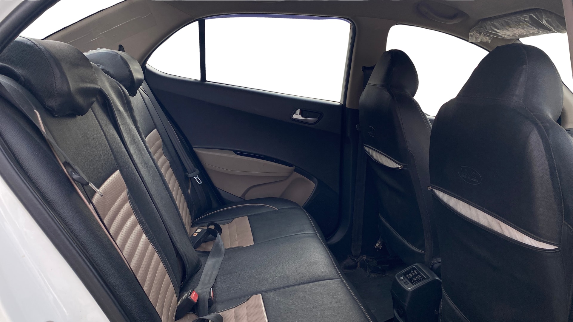 View 2018 Hyundai Xcent SX Petrol Image 29 Used 2018 Hyundai Xcent SX Petrol Image 29