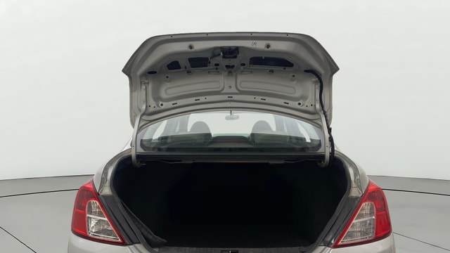 View Nissan Sunny Image 16 Used Nissan Sunny Image 16