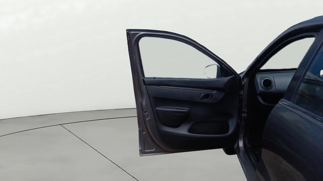 View Renault Kwid Image 30 Used Renault Kwid Image 30