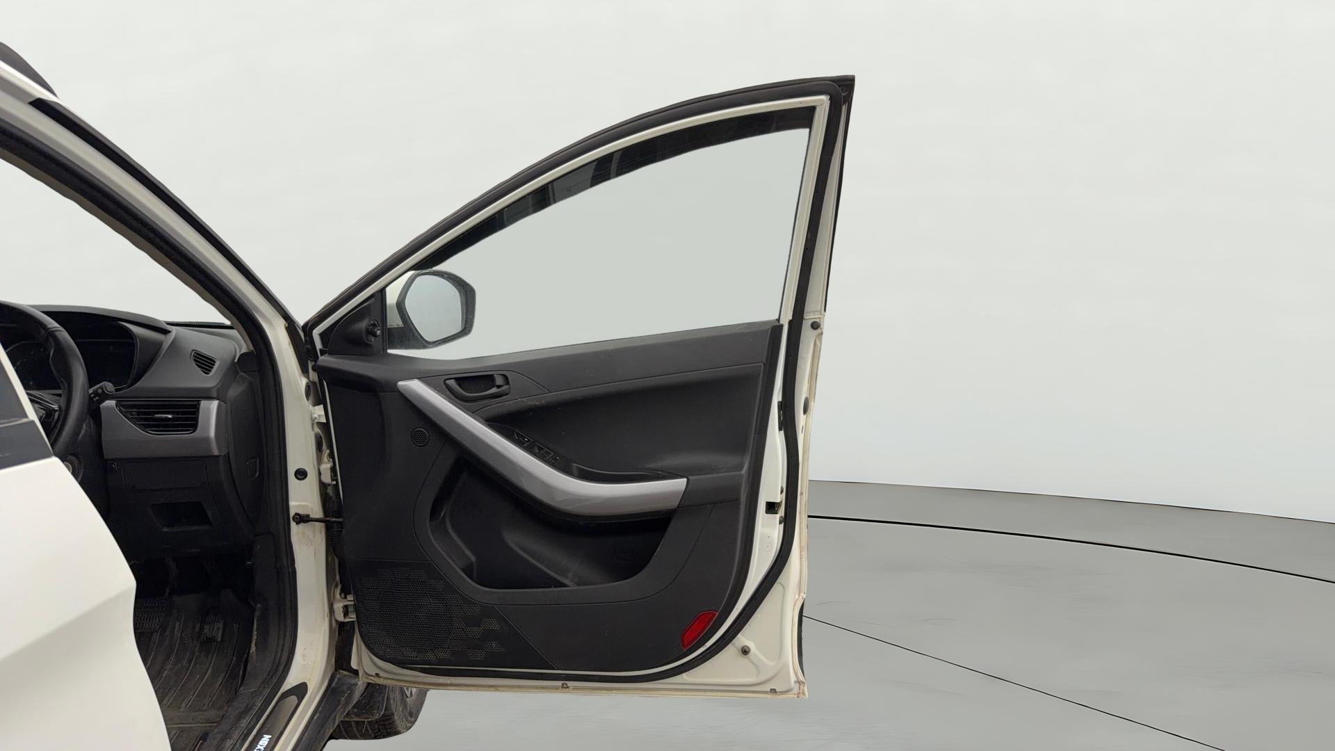 View 2023 Tata Nexon Revotron XE Image 45 Used 2023 Tata Nexon Revotron XE Image 45