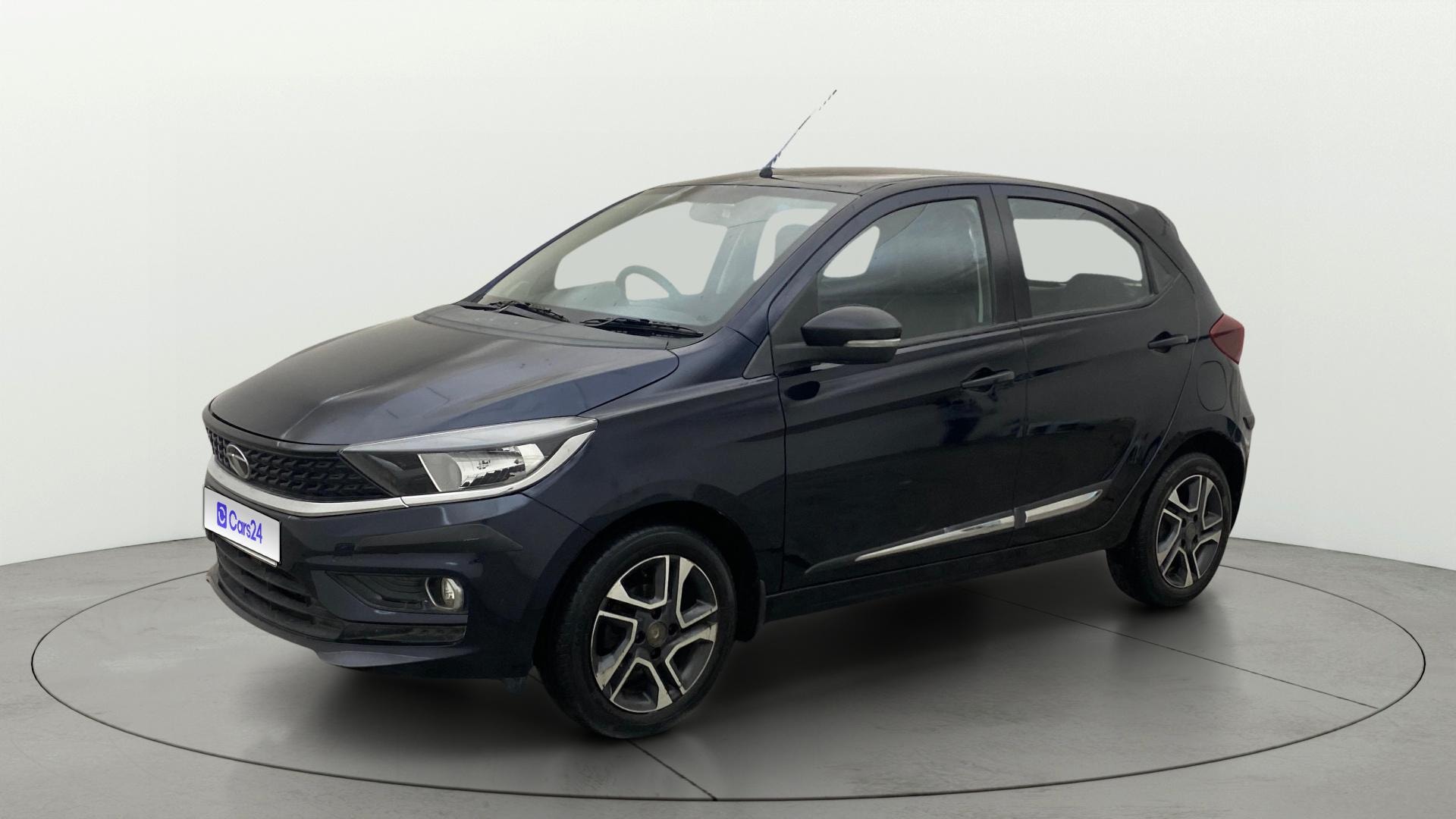 View 2021 Tata Tiago Revotorq XB Image 35 Used 2021 Tata Tiago Revotorq XB Image 35