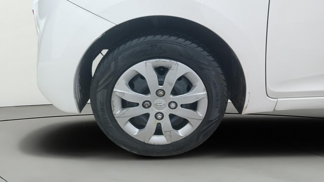 View Hyundai EON Image 27 Used Hyundai EON Image 27