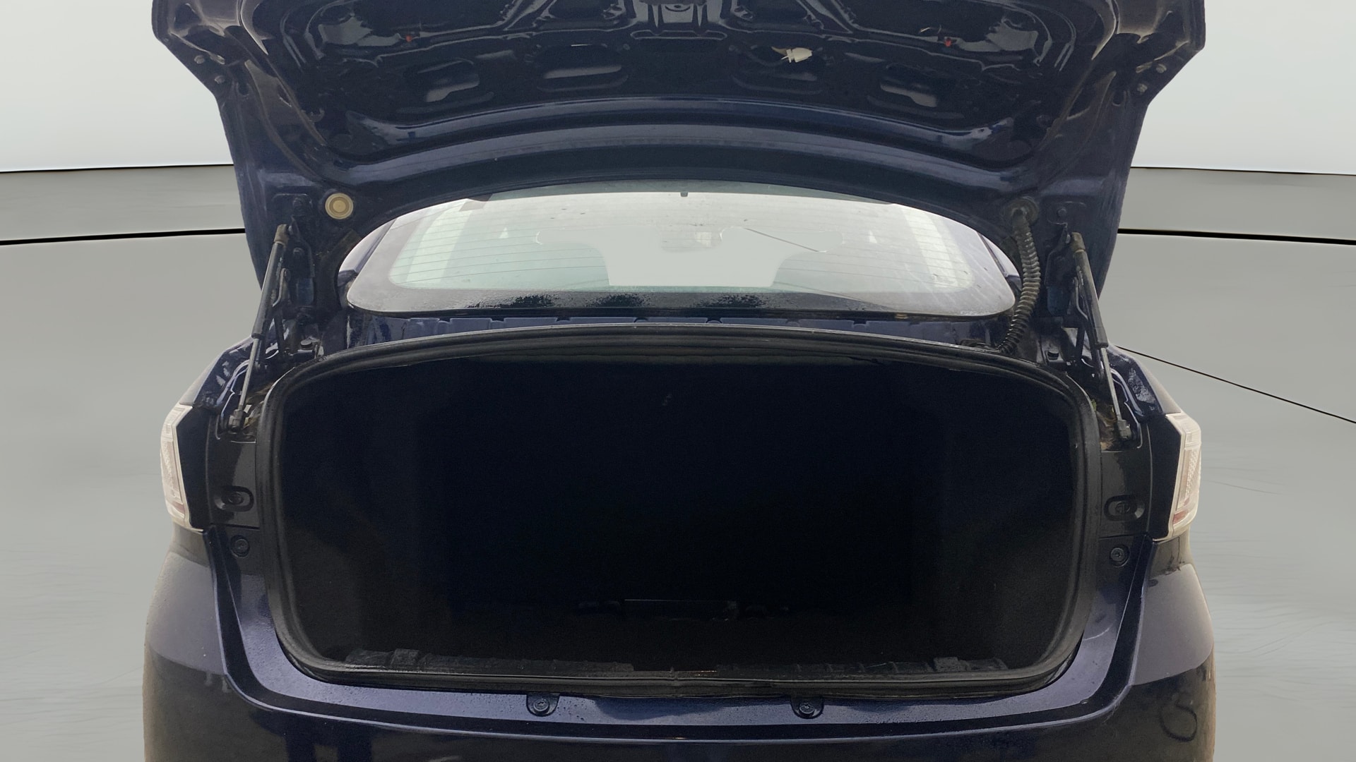 View 2026 Tata Tigor XE Diesel Image 39 Used 2026 Tata Tigor XE Diesel Image 39