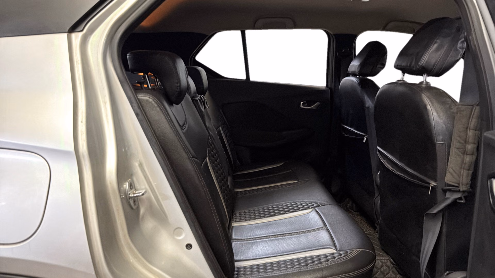 View 2019 Nissan Kicks XV Petrol BS IV Image 35 Used 2019 Nissan Kicks XV Petrol BS IV Image 35
