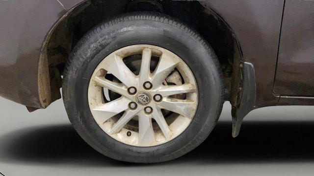 View Toyota Innova Crysta Image 29 Used Toyota Innova Crysta Image 29