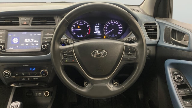 View Hyundai i20 Active Image 12 Used Hyundai i20 Active Image 12