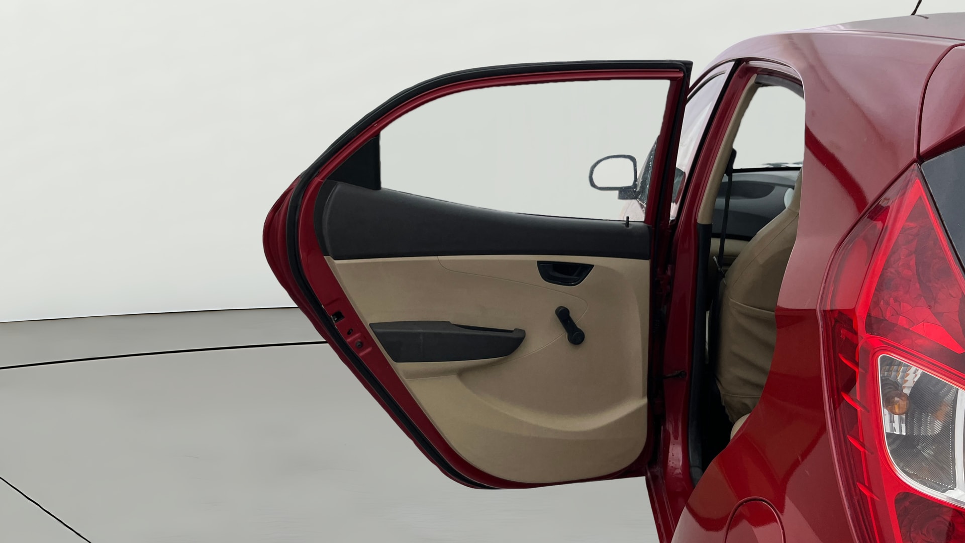 View 2014 Hyundai EON Era Plus Image 22 Used 2014 Hyundai EON Era Plus Image 22