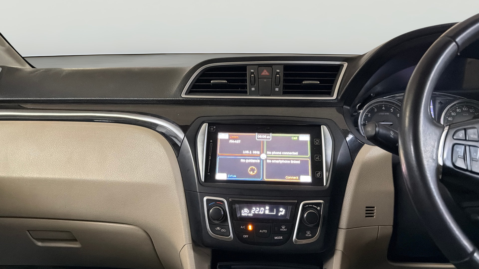 View 2017 Maruti Suzuki 1000 Base Variant Image 17 Used 2017 Maruti Suzuki 1000 Base Variant Image 17