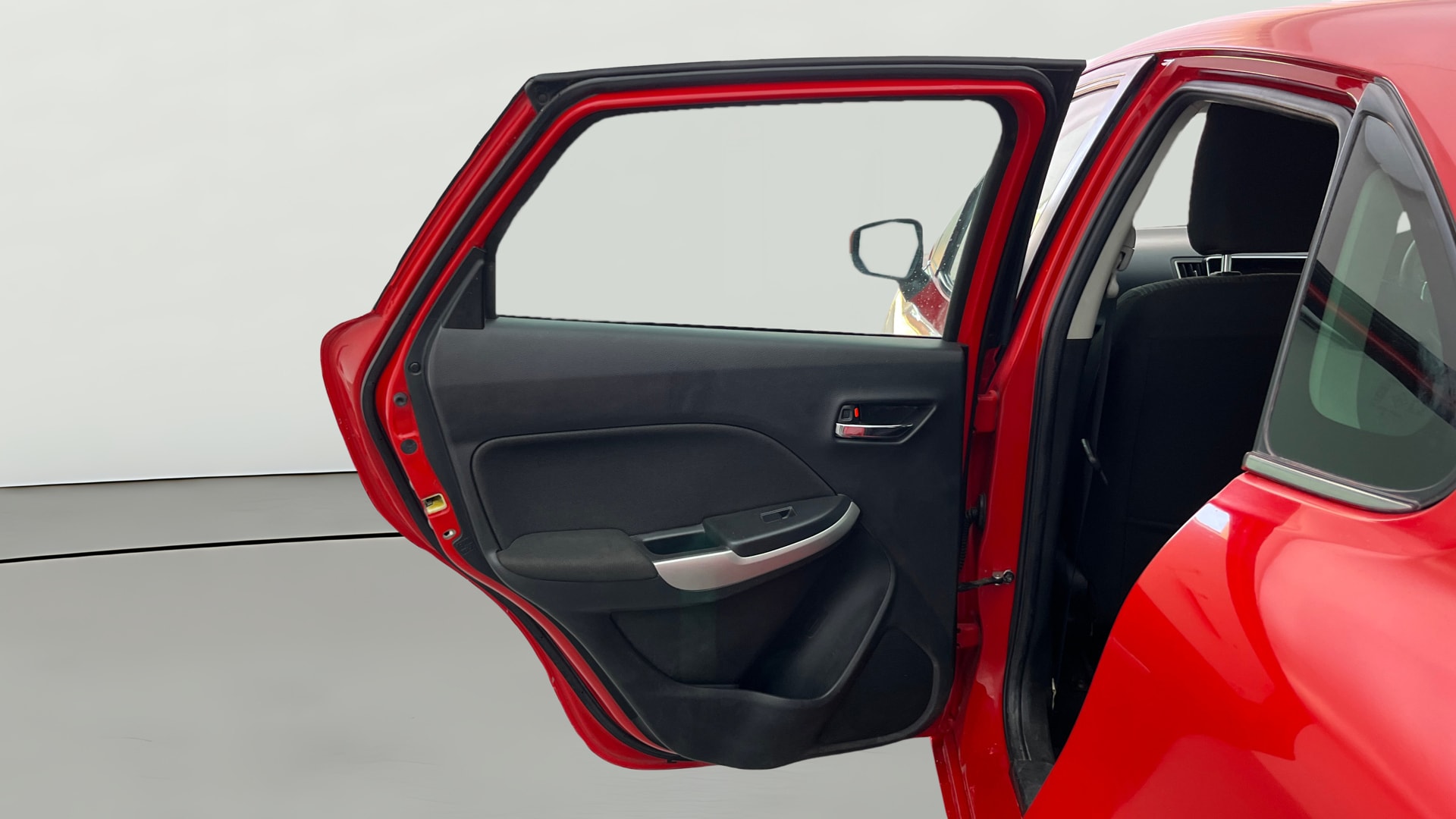 View 2018 Maruti Suzuki 1000 Base Variant Image 22 Used 2018 Maruti Suzuki 1000 Base Variant Image 22