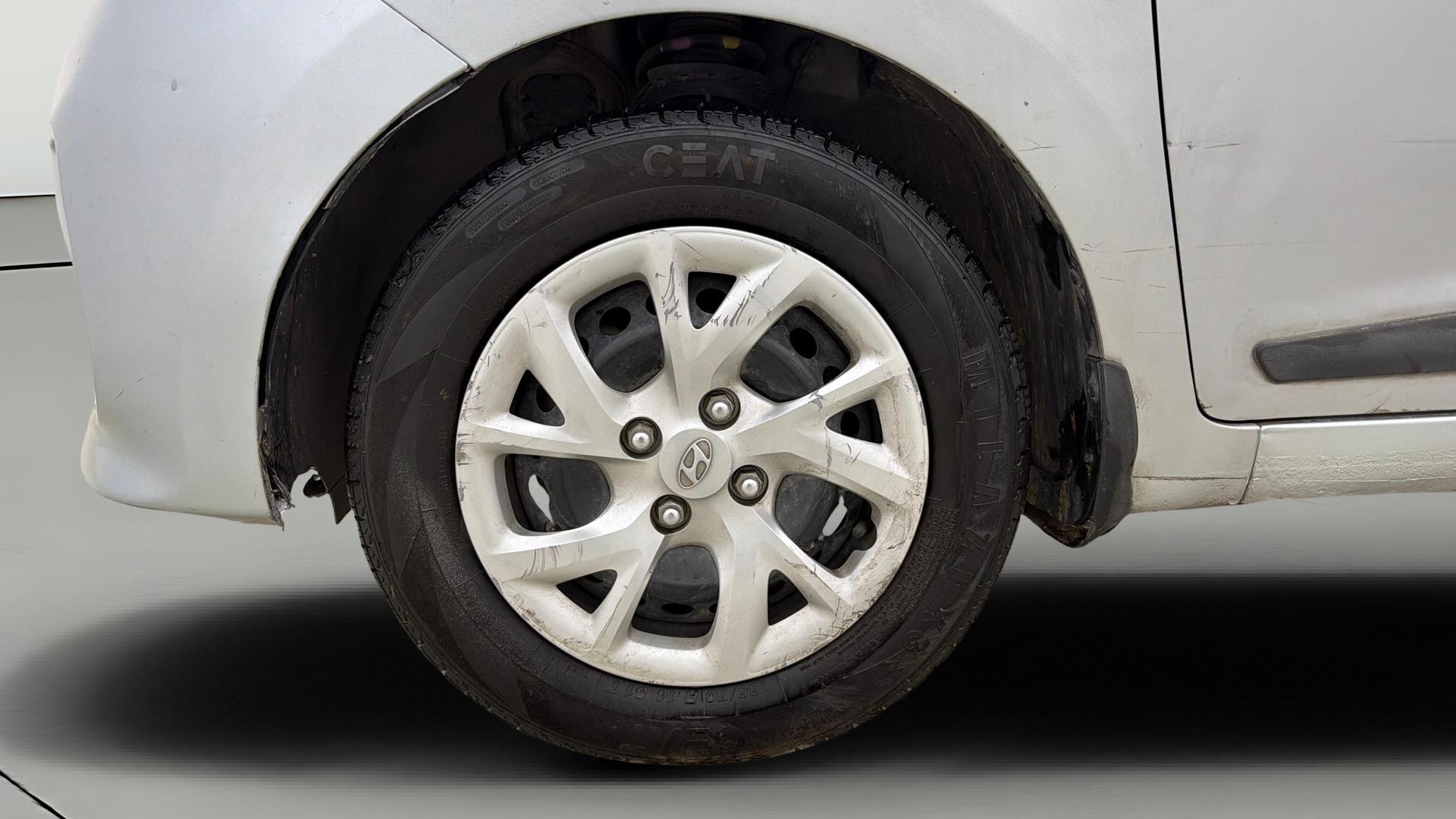 View 2019 Hyundai Grand i10 Magna 1.2 Kappa VTVT Image 27 Used 2019 Hyundai Grand i10 Magna 1.2 Kappa VTVT Image 27