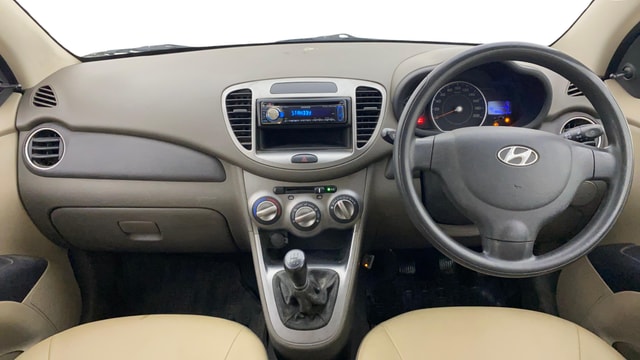 View Hyundai i10 Image 15 Used Hyundai i10 Image 15