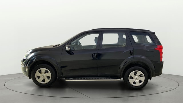 View Mahindra XUV500 Image 5 Used Mahindra XUV500 Image 5