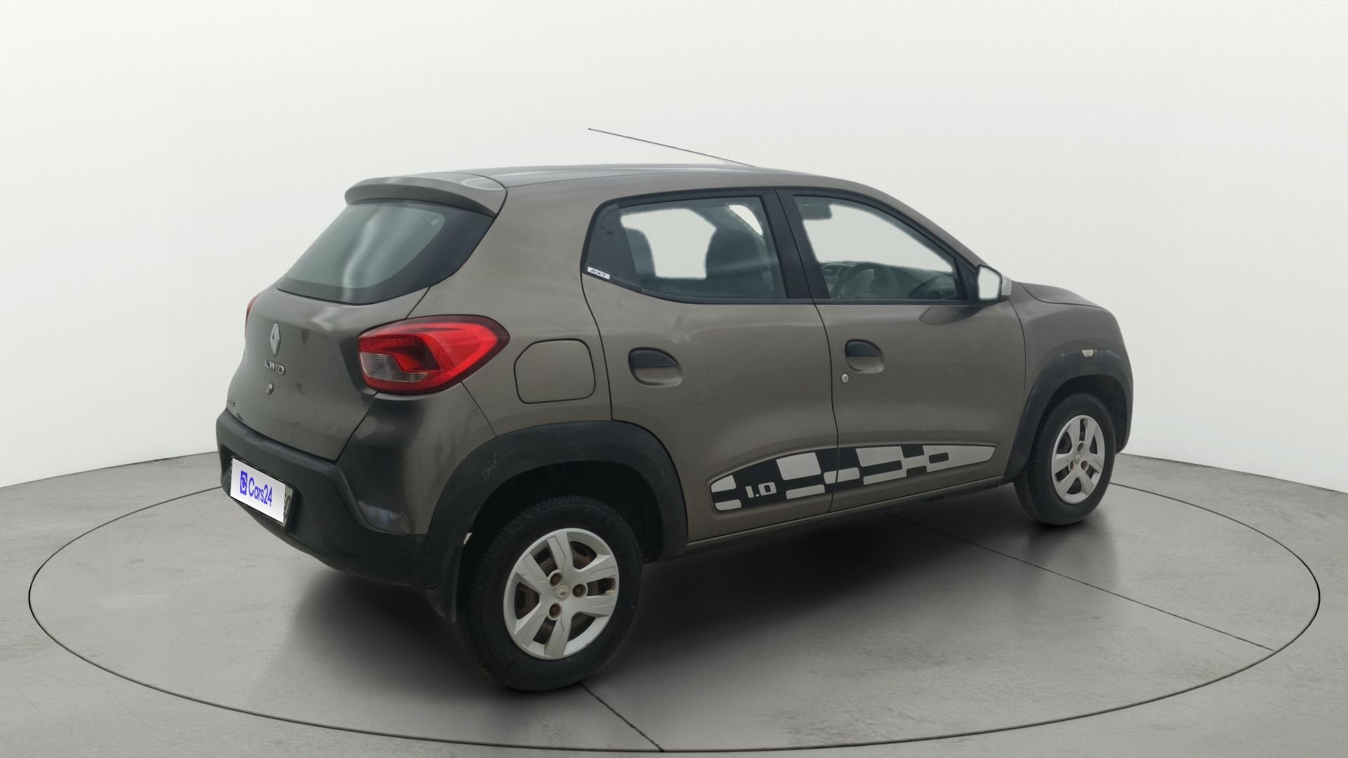 View 2017 Renault Kwid RXT 1.0 Image 42 Used 2017 Renault Kwid RXT 1.0 Image 42