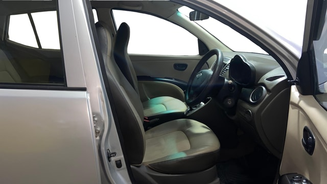 View Hyundai i10 Image 25 Used Hyundai i10 Image 25