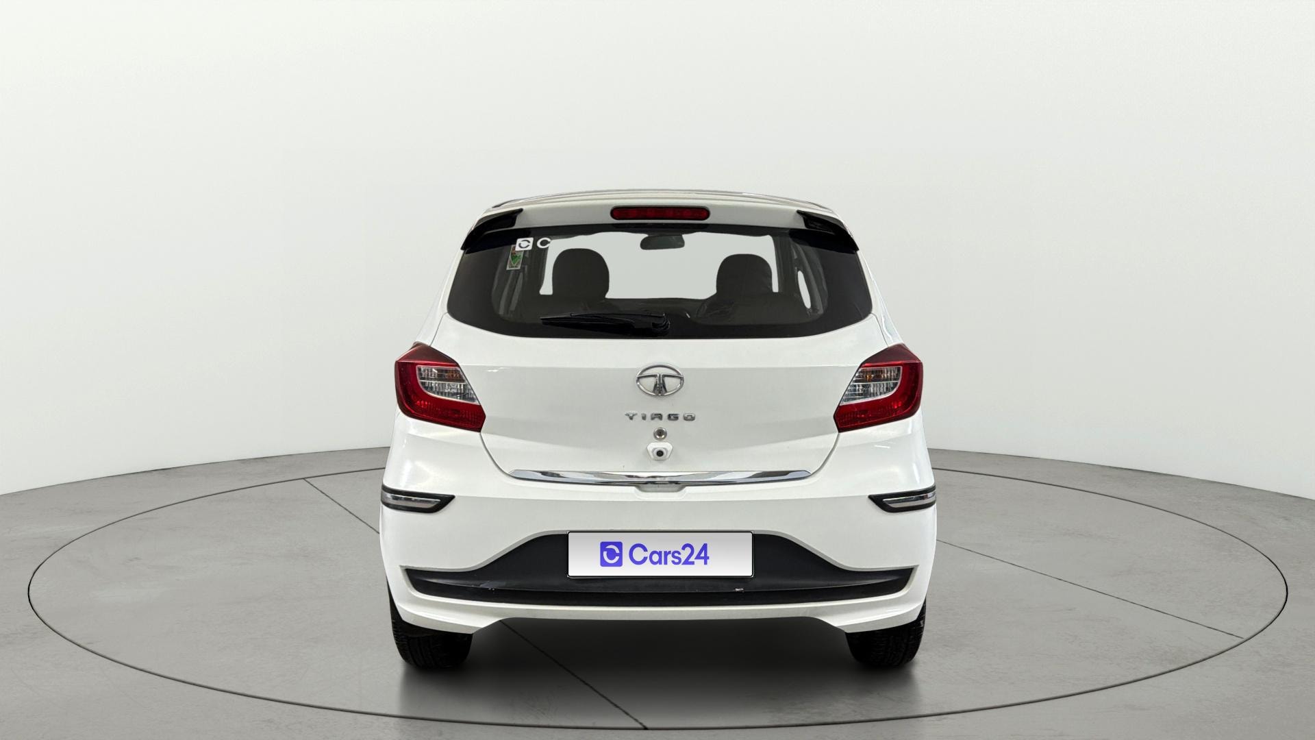 View 2023 Tata Tiago Revotorq XB Image 39 Used 2023 Tata Tiago Revotorq XB Image 39