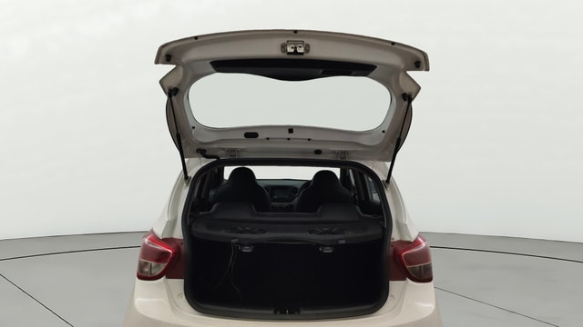 View Hyundai Grand i10 Image 16 Used Hyundai Grand i10 Image 16