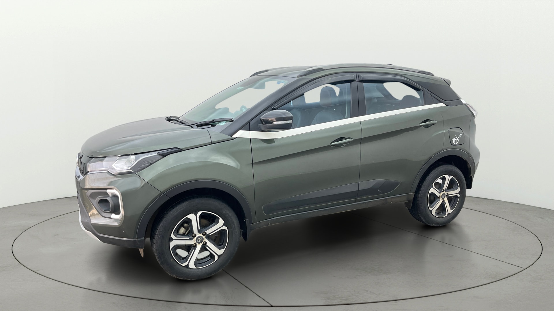View 2021 Tata Nexon Revotron XE Image 38 Used 2021 Tata Nexon Revotron XE Image 38