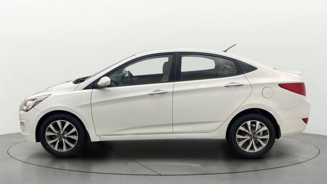 View Hyundai Fluidic Verna Image 6 Used Hyundai Fluidic Verna Image 6