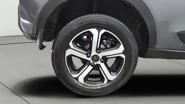 View Tata Nexon Image 24 Used Tata Nexon Image 24