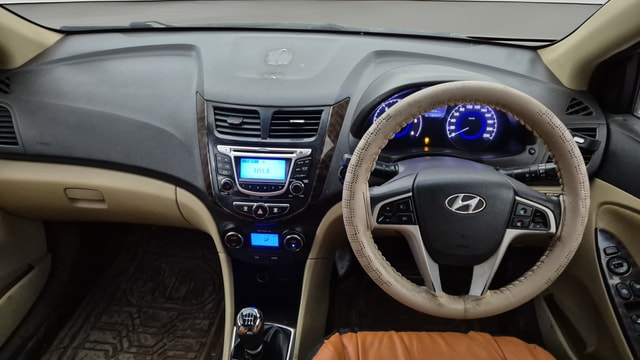 View Hyundai Fluidic Verna Image 20 Used Hyundai Fluidic Verna Image 20