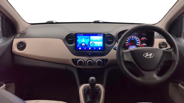 View Hyundai Grand i10 Image 28 Used Hyundai Grand i10 Image 28
