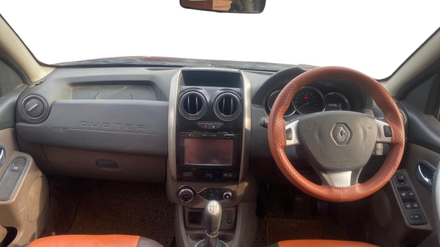 View Renault Duster Image 15 Used Renault Duster Image 15