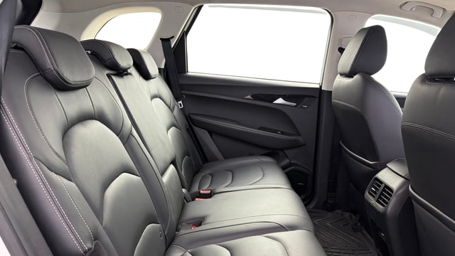 View MG Hector Image 37 Used MG Hector Image 37