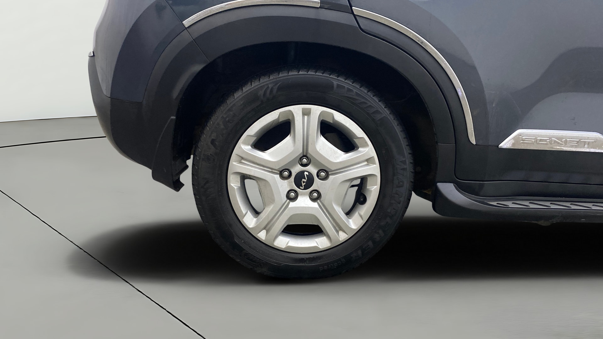 View 2022 Kia Sonet HTK Plus Petrol Image 25 Used 2022 Kia Sonet HTK Plus Petrol Image 25