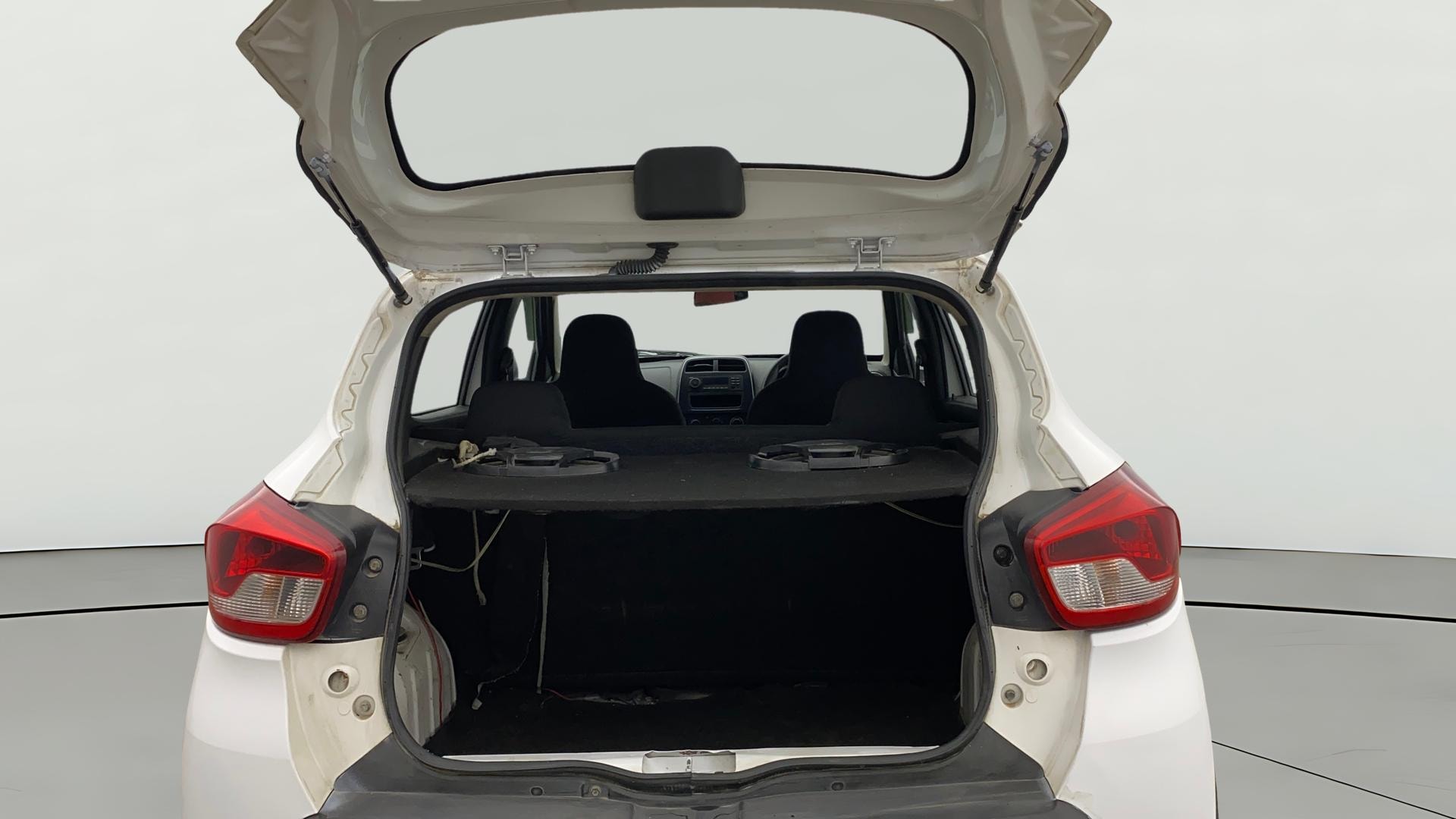 View 2018 Renault Kwid RXL Image 37 Used 2018 Renault Kwid RXL Image 37